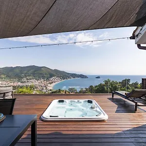  Ferienhaus Spettacolare Vista Isola Terrazza E Idromassaggio Italien