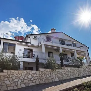  Apartment Nena Kroatien